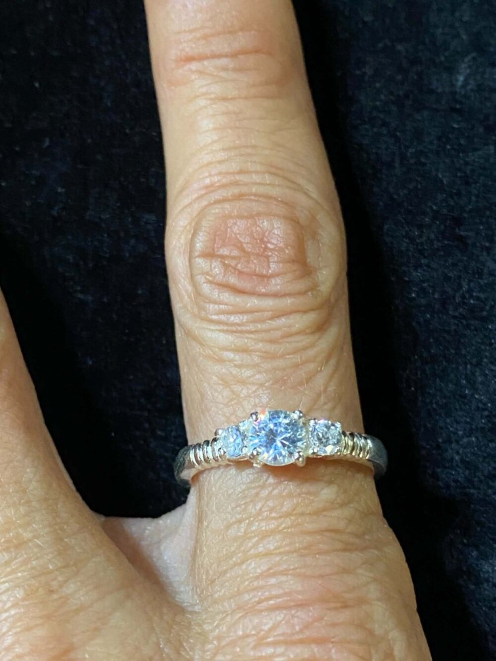.925 Sterling Silver Cubic Zirconia Engagement Bridal Promise Ring
